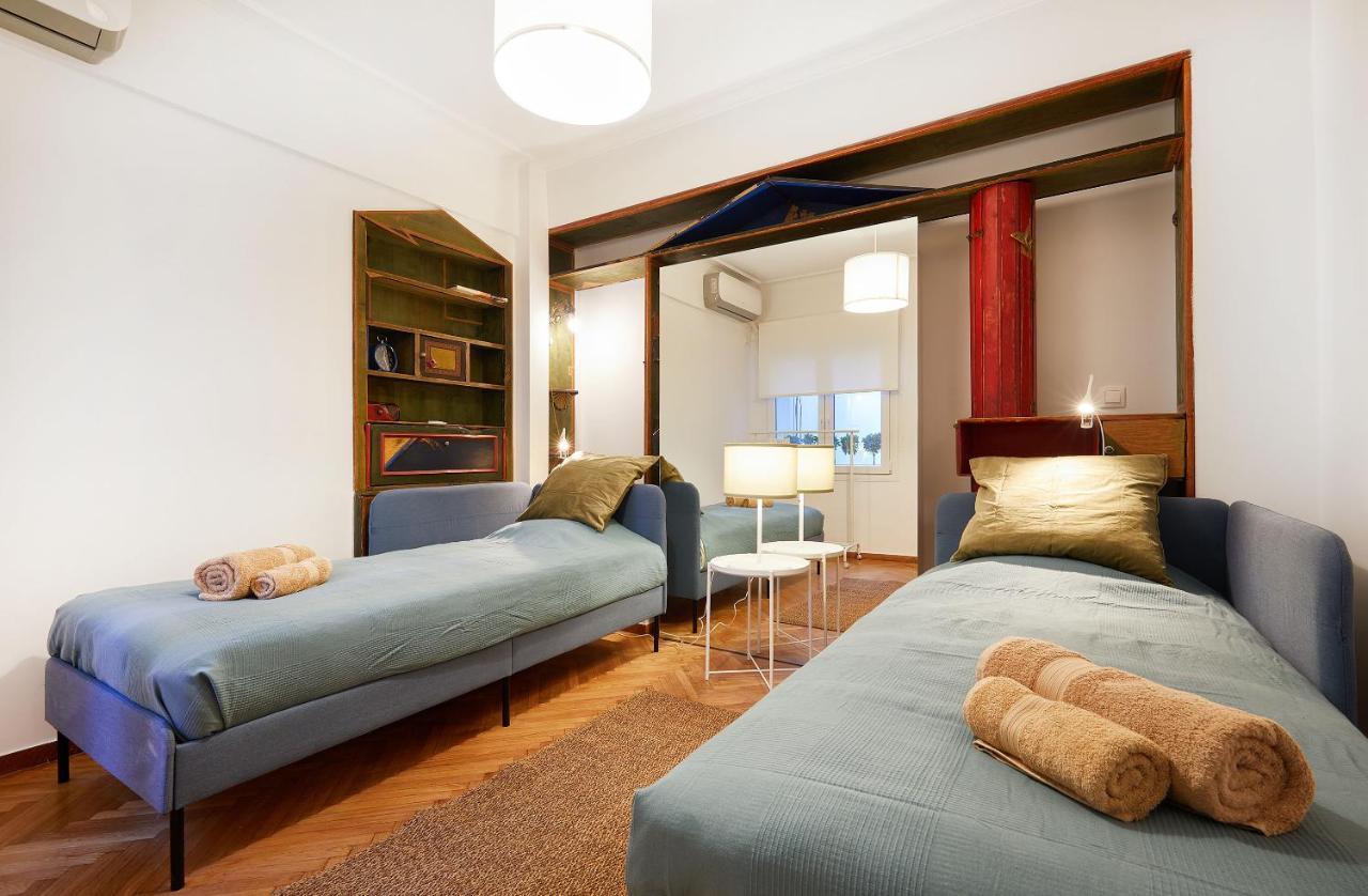 Chloe Boutique Apartments Nikis Athena Bagian luar foto